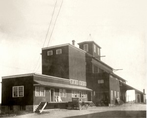 Ross Elevator (1902-1935)